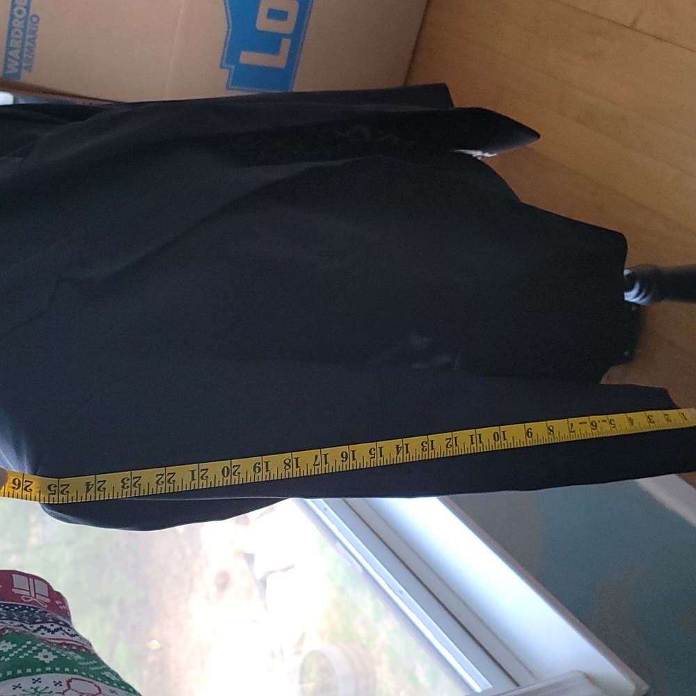 Blazer - Picture 5 of 8